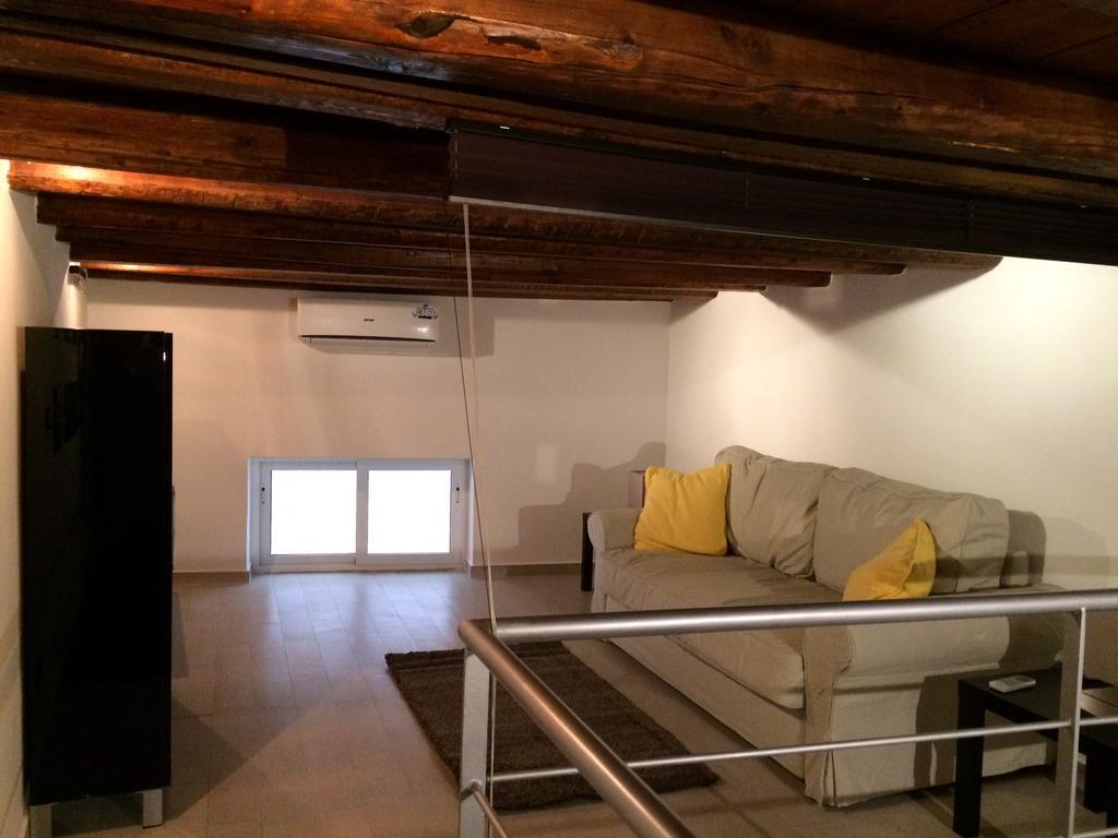 Corsovittorio111 Apartman Palermo Kültér fotó